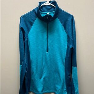 Women’s Under Armour Cold Gear Quarter Zip, Size XL